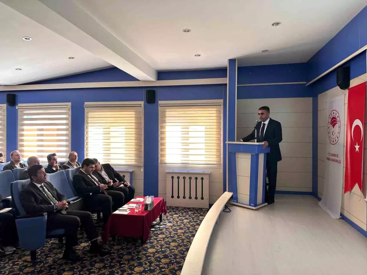 Erzurum'da Buzağı Kayıplarına Yönelik Eğitim Programı Düzenlendi