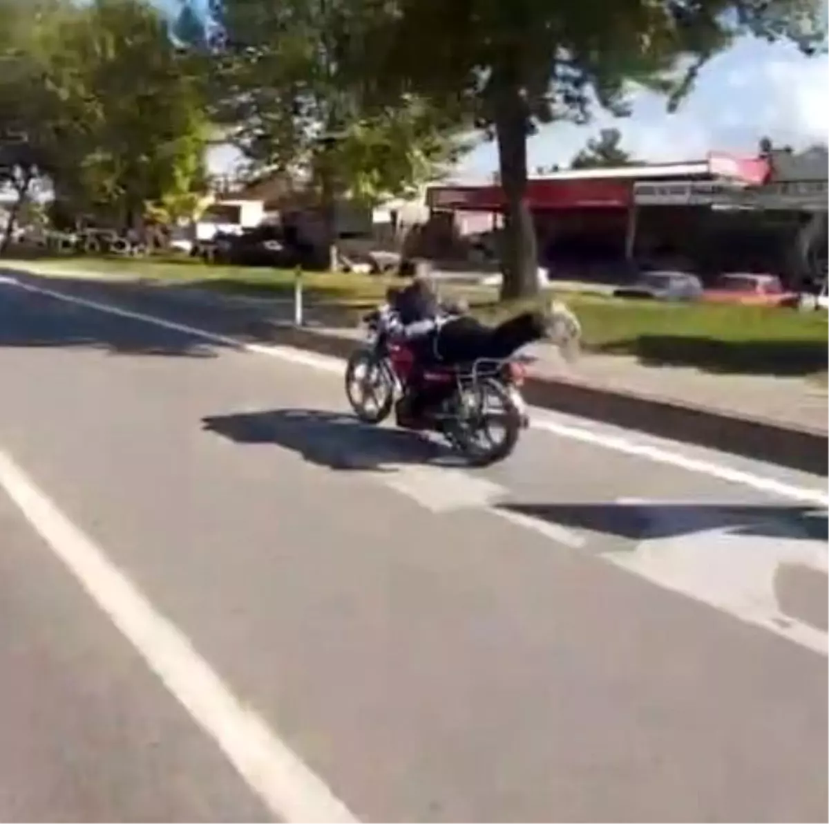 Tokat'ta Plakasız Motosiklet Kullanan Sürücüye 42 Bin TL Cezai İşlem