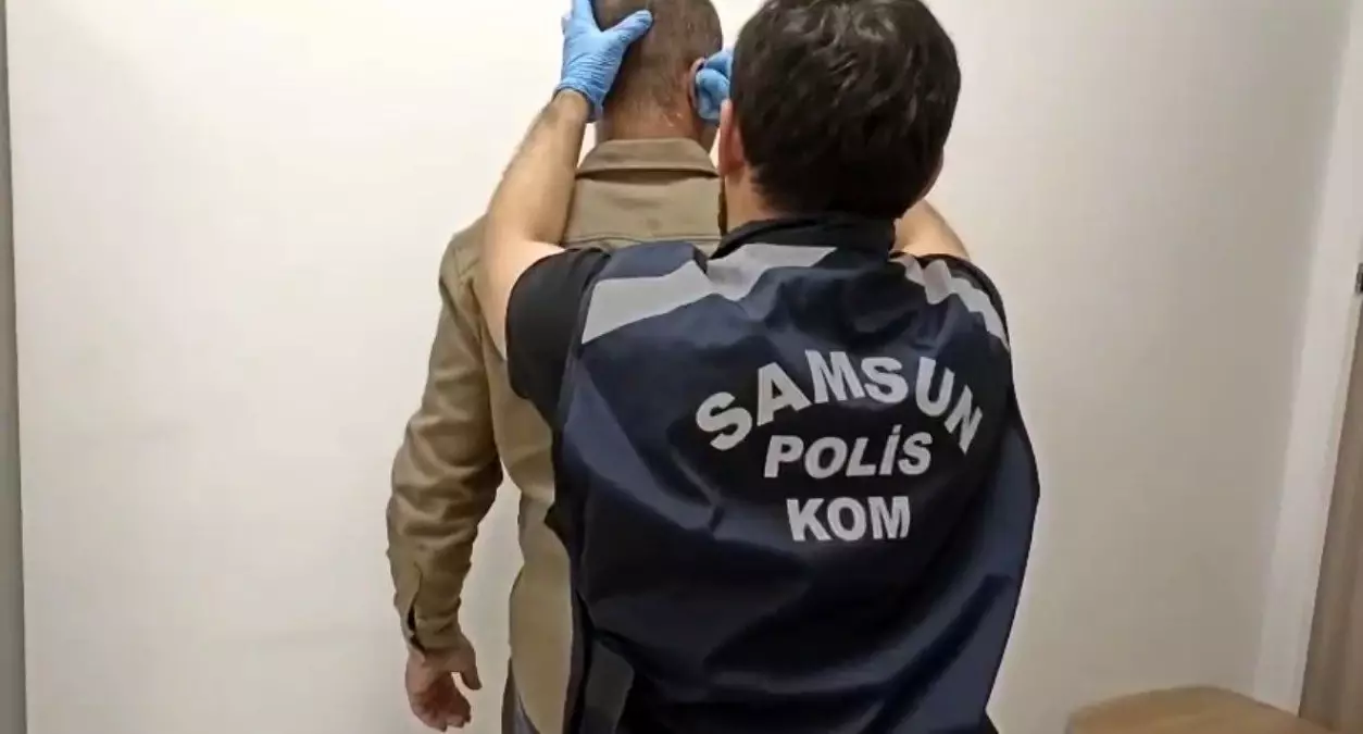 Samsun'da Motorlu Taşıtlar Sınavı'nda Kopya Düzeni