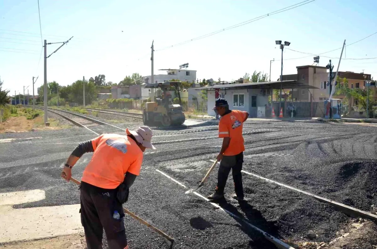 Efeler'deki Soğukkuyu Hemzemin Geçidi 6 Gün Süreyle Trafiğe Kapatılacak