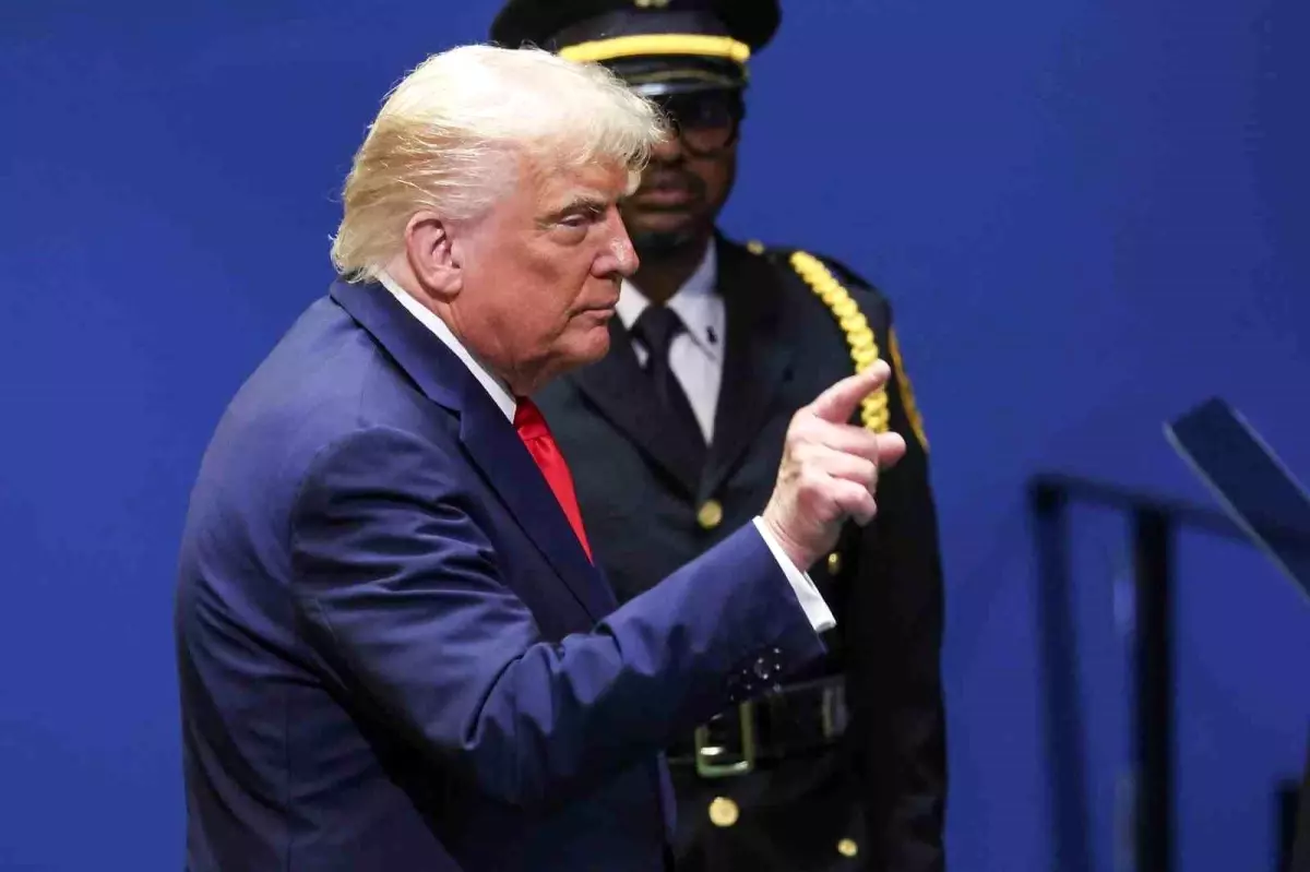 Trump: Ukrayna, Rus işgali altındaki topraklarını kurtarabilir