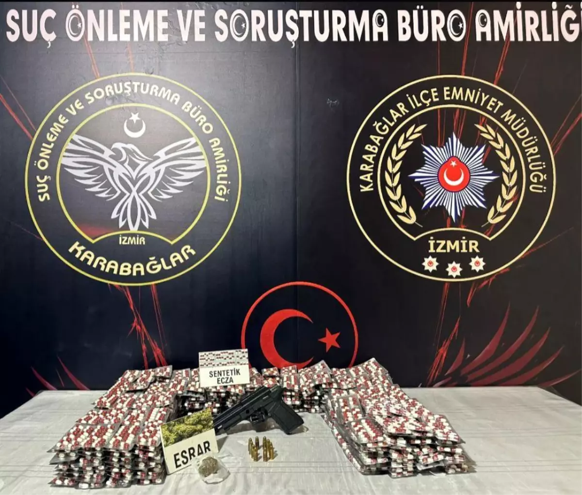İzmir'de Uyuşturucu Ticareti Operasyonu: İki Kardeş Gözaltında