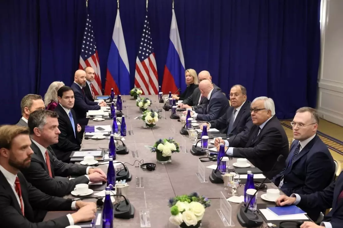 ABD ve Rusya Dışişleri Bakanları New York'ta Bir Araya Geldi
