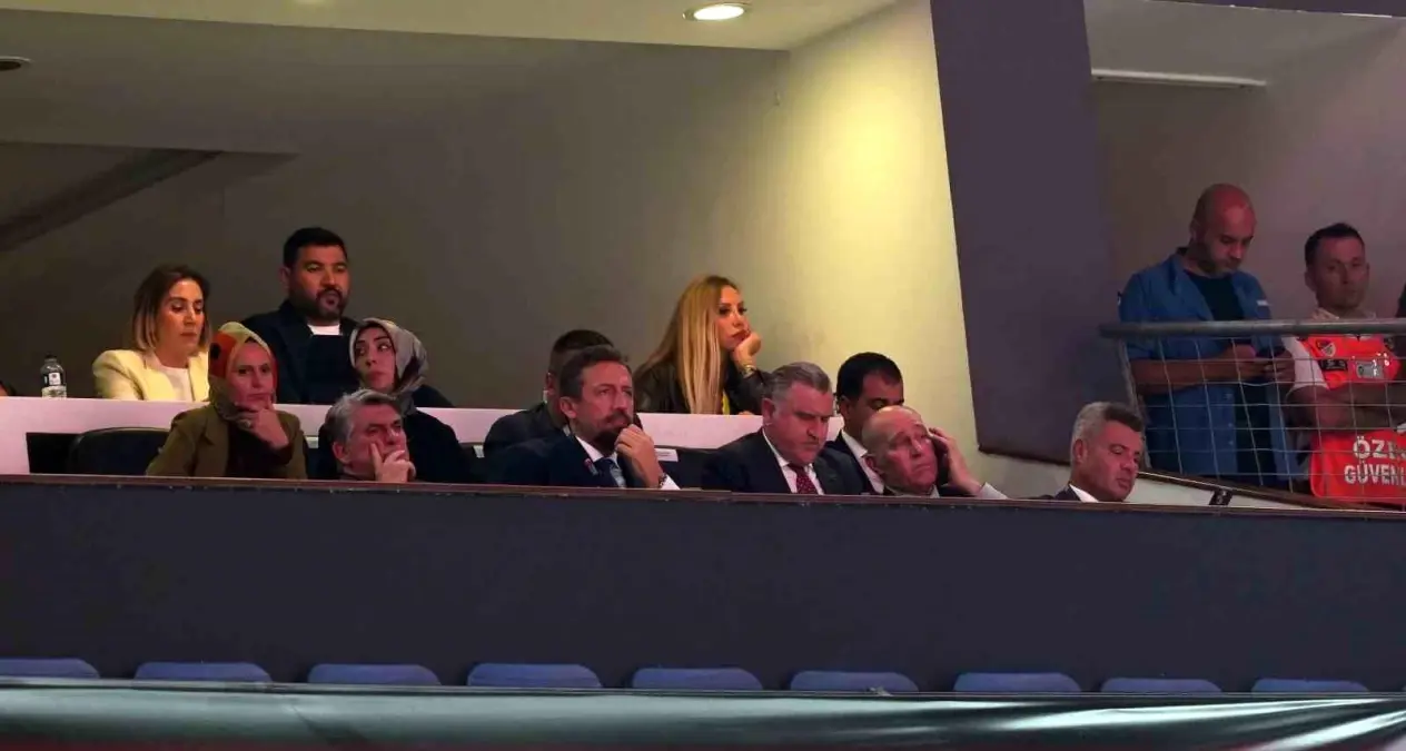 Cumhurbaşkanlığı Kupası Maçında Önemli İsimler Bir Arada