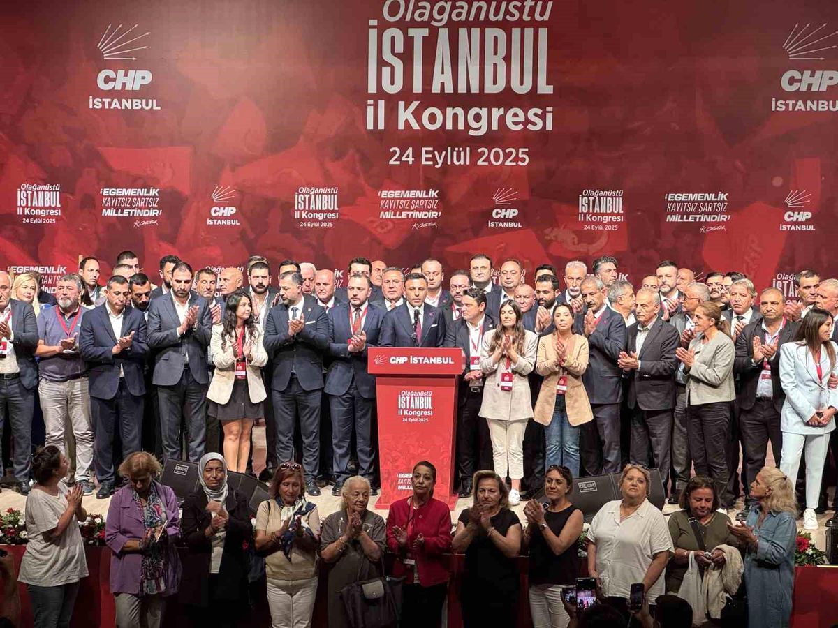 Özgür Çelik, CHP İstanbul İl Başkanı Seçildi