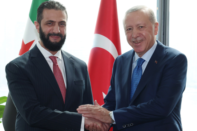 cumhurbaskani erdogan abd de suriye lideri sara 19083237 4178 m