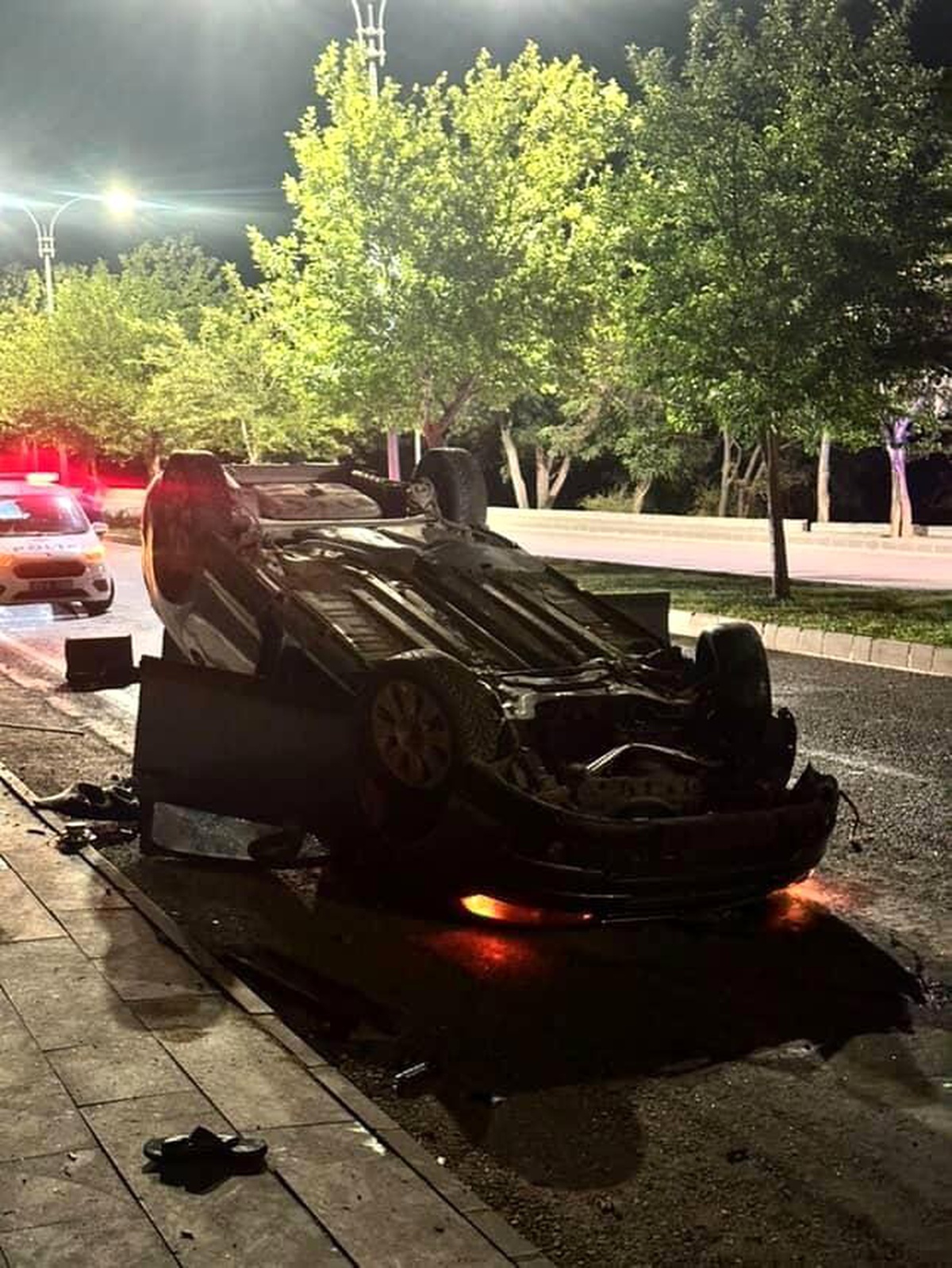Elazığ'da Takla Atan Otomobilde 2 Yaralı