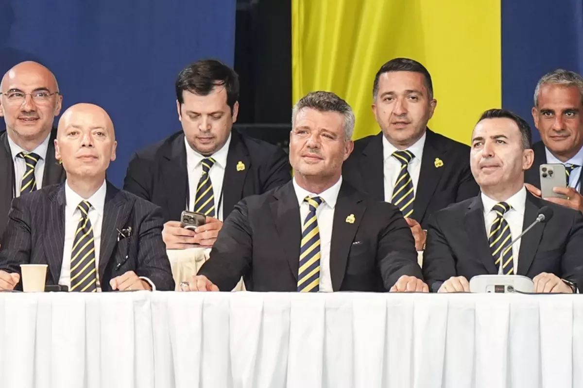 Fenerbahçe'den 3 futbolcu için açıklama: İddialar asılsızdır