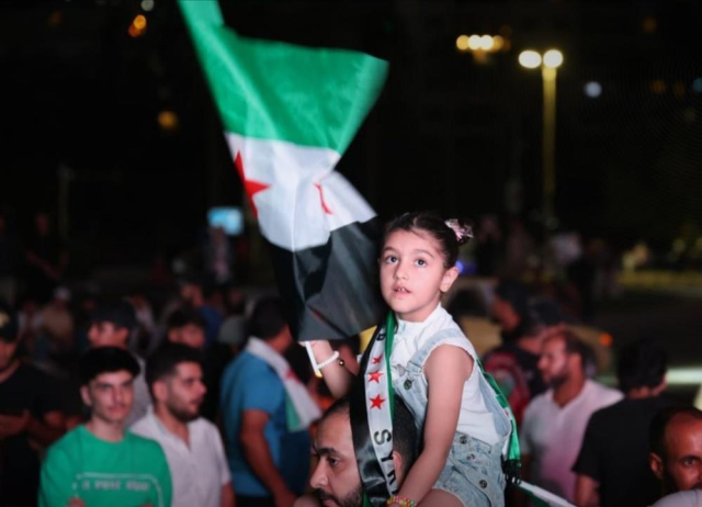 The Syrian people gathered in the squares to listen to Shara's speech at the UN