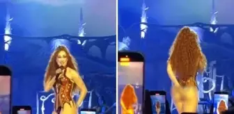 Tanga giydiğini unutan şarkıcı dev ekranda kendini görünce ne yapacağını şaşırdı