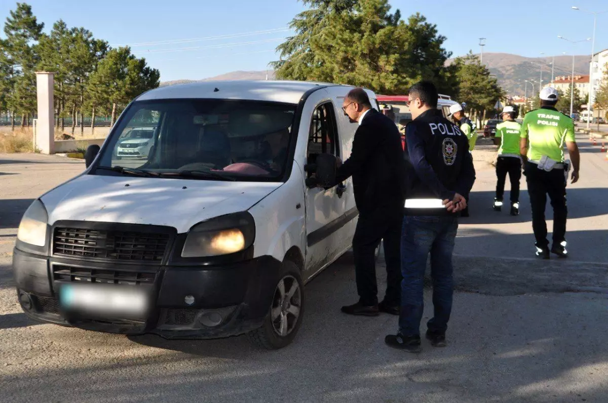 Yalvaç'ta Motosiklet ve Araç Denetimi: 392 Bin TL Ceza Kesildi
