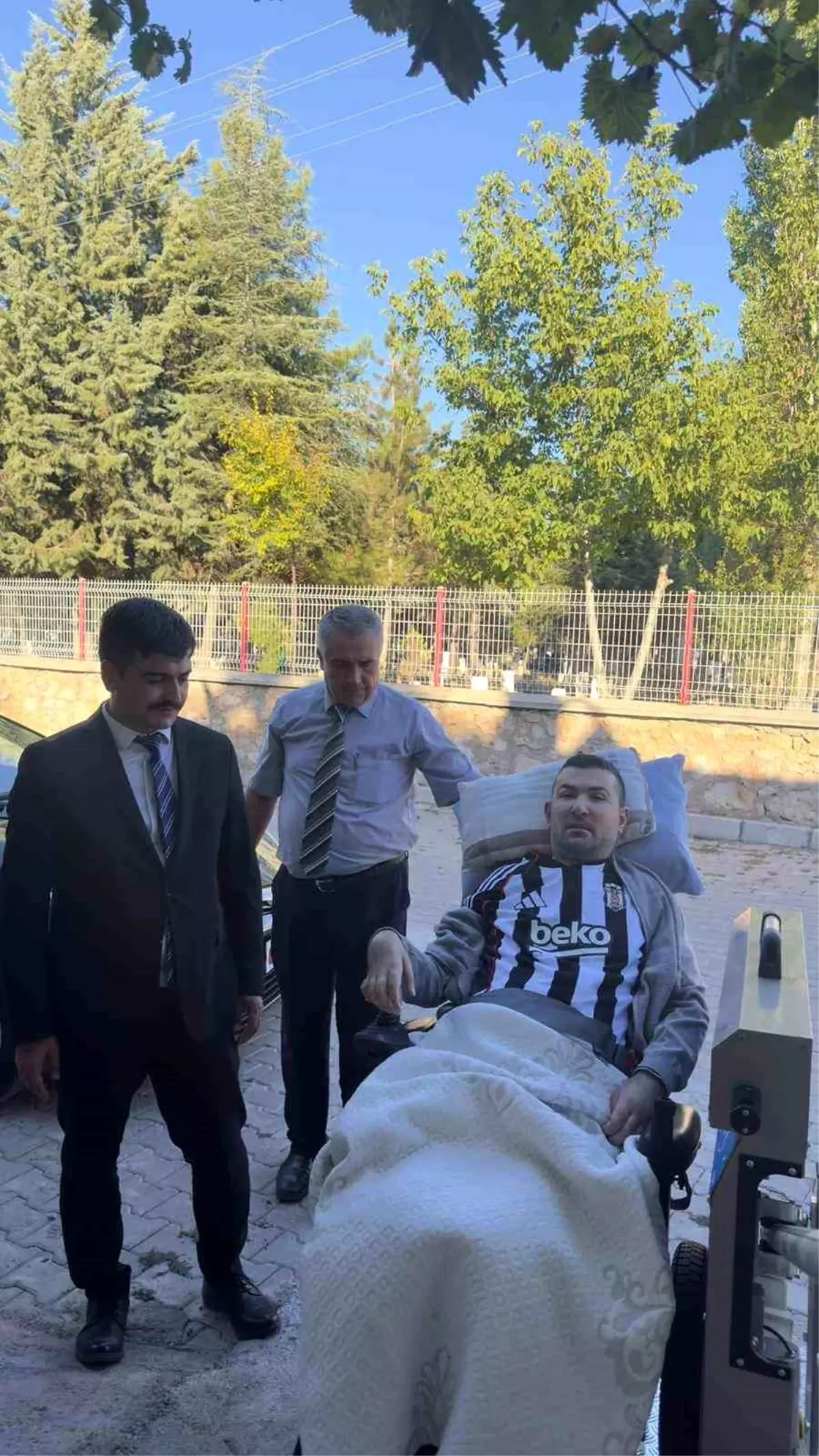 Engelli Vatandaşın Hayatına Engel Rampası ile Destek
