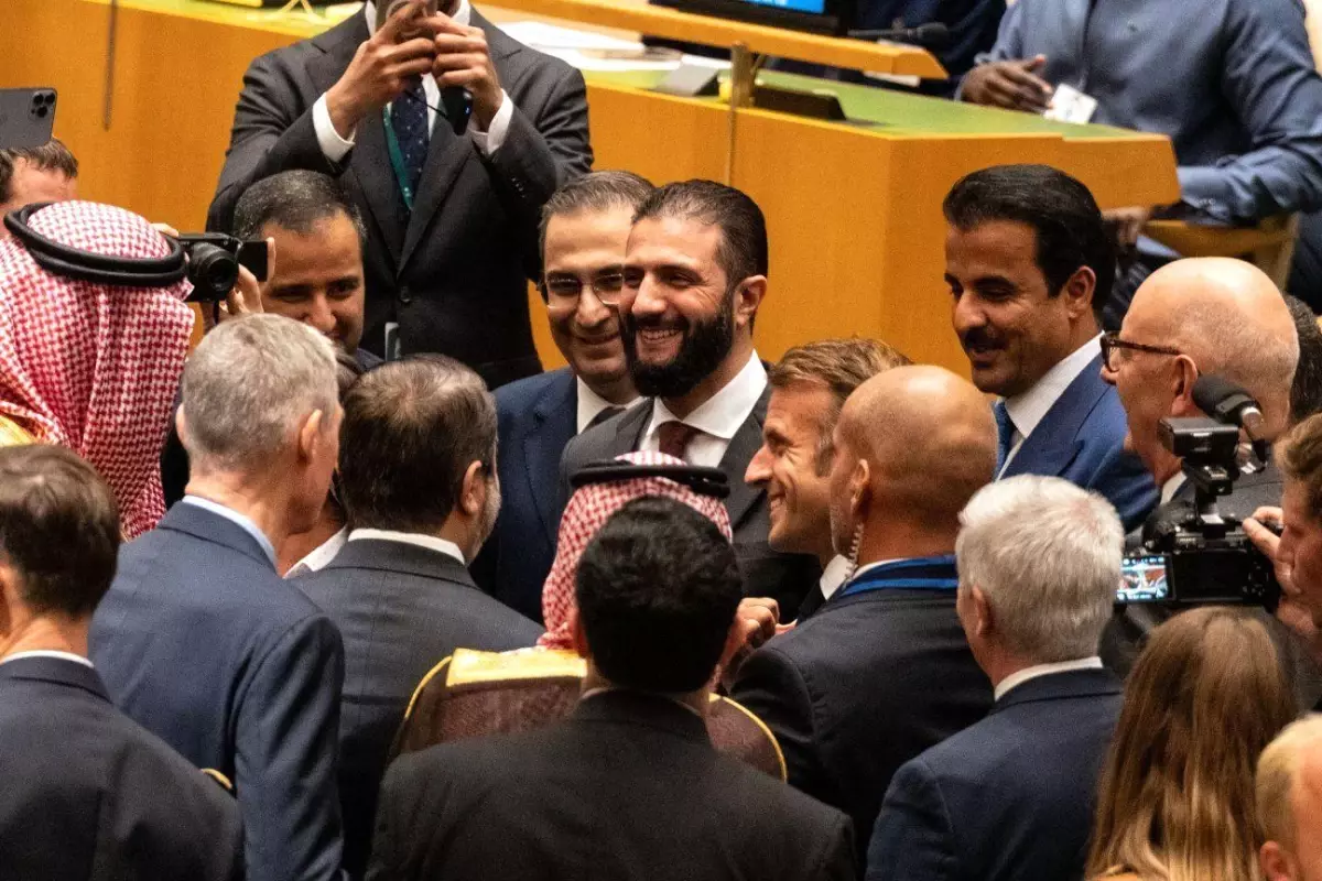 Suriye lideri 58 yıl sonra ilk kez ABD'de: Ahmed Şara'nın New York'taki temasları neden önemli?