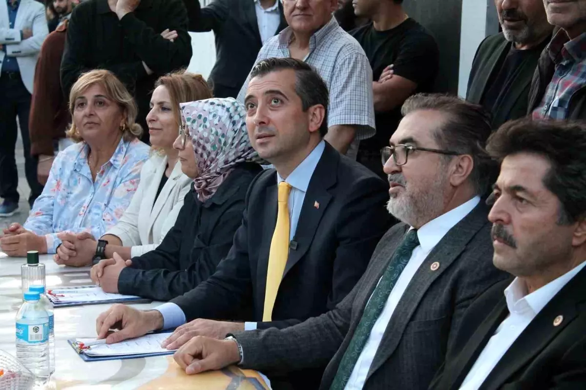 Türkiye Yüzyılı Buluşmaları İstanbul'da Devam Ediyor