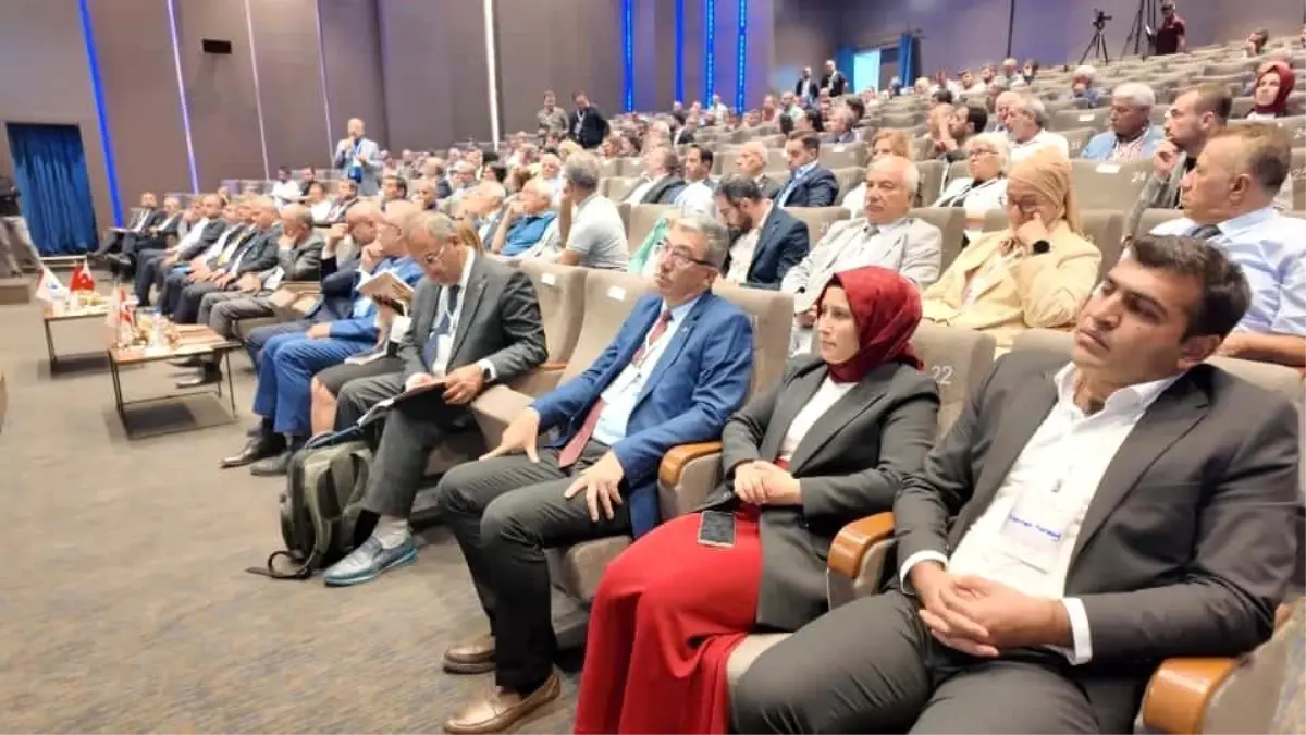 Gaziantep Kent Konseyi Göç Sivil Etkileşim Sempozyumu ve 6. Dönem 2. Genel Kurulu