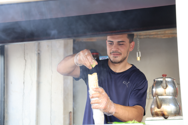 kebap tezgahindan dunya kursusune uzanan kariyer 19087029 126 m