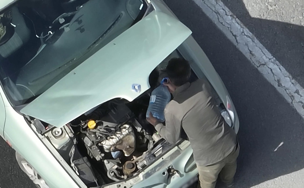 Ehliyetsiz Sürücüye Dronla Yakalı