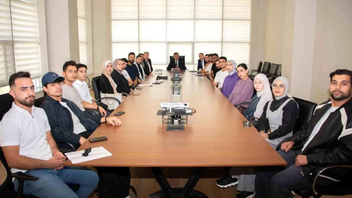 Filistinli Öğrenciler Selçuk Üniversitesi Rektörlüğünde Buluştu