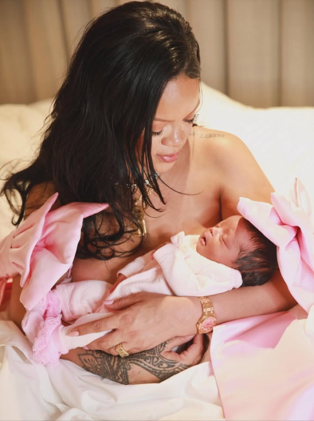 ucuncu kez anne olan rihanna bebegini ilk kez 19084228 6877 m