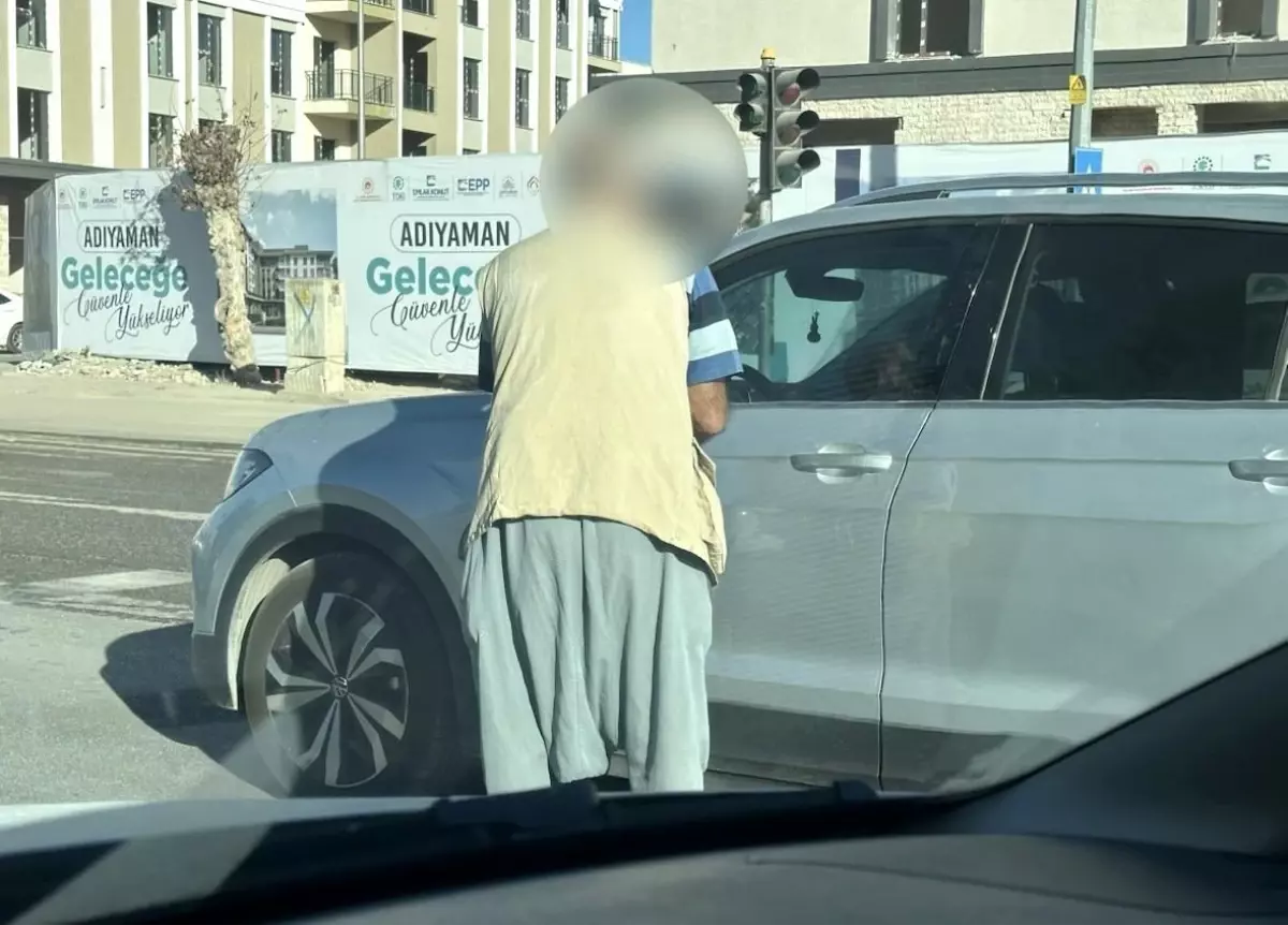 Adıyaman'da Trafik Işıklarında Dilenci Sorunu Artıyor