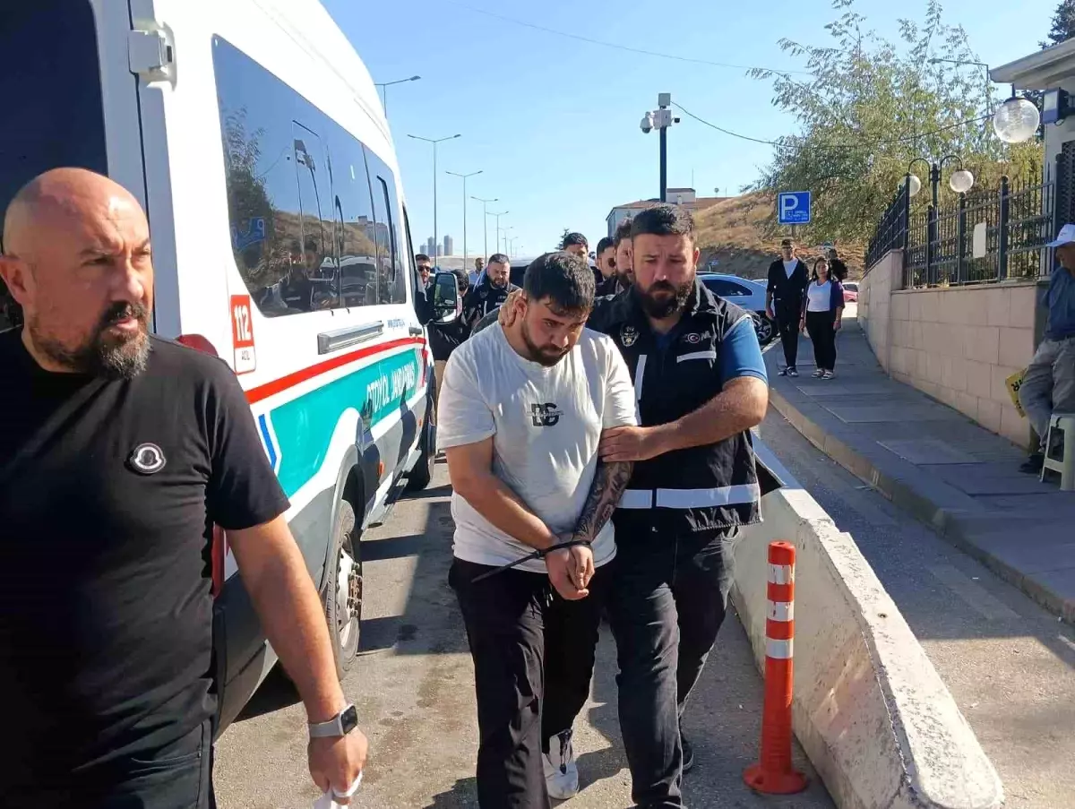 Ankara'da Nitelikli Yağma ve Uyuşturucu Operasyonu: 5 Tutuklama