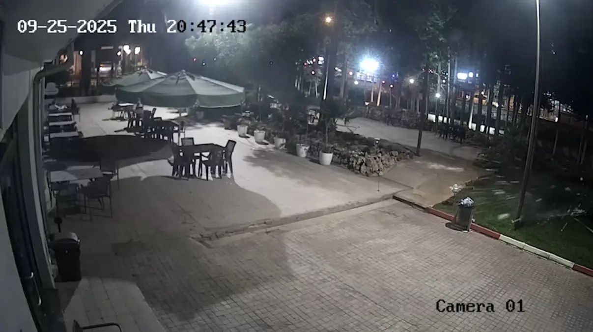 Antalya'ya gökten buz kütlesi düştü