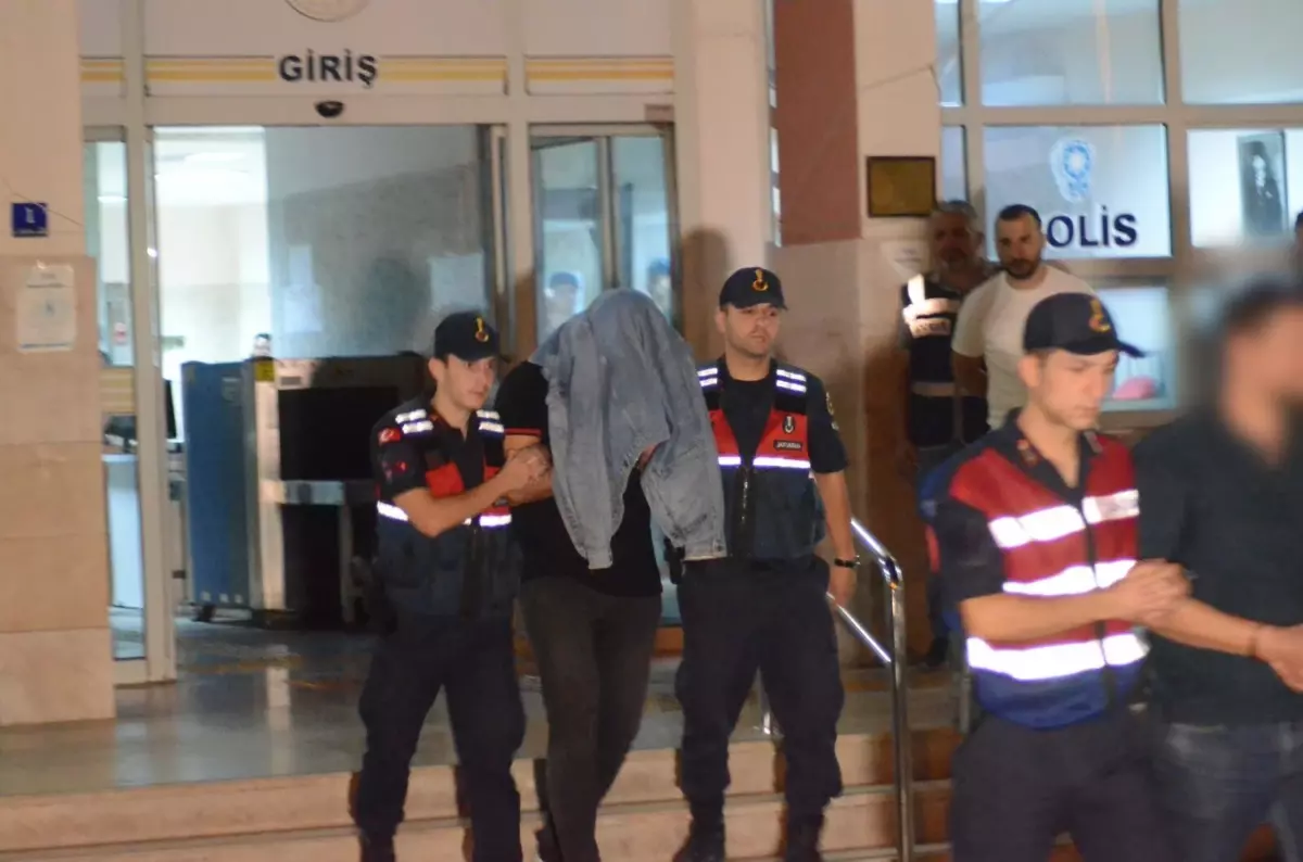 Nazilli'de TAPDK Belgesiz Restorana Operasyon: Rüşvet Iddiası ve Polis Memuru Gözaltında