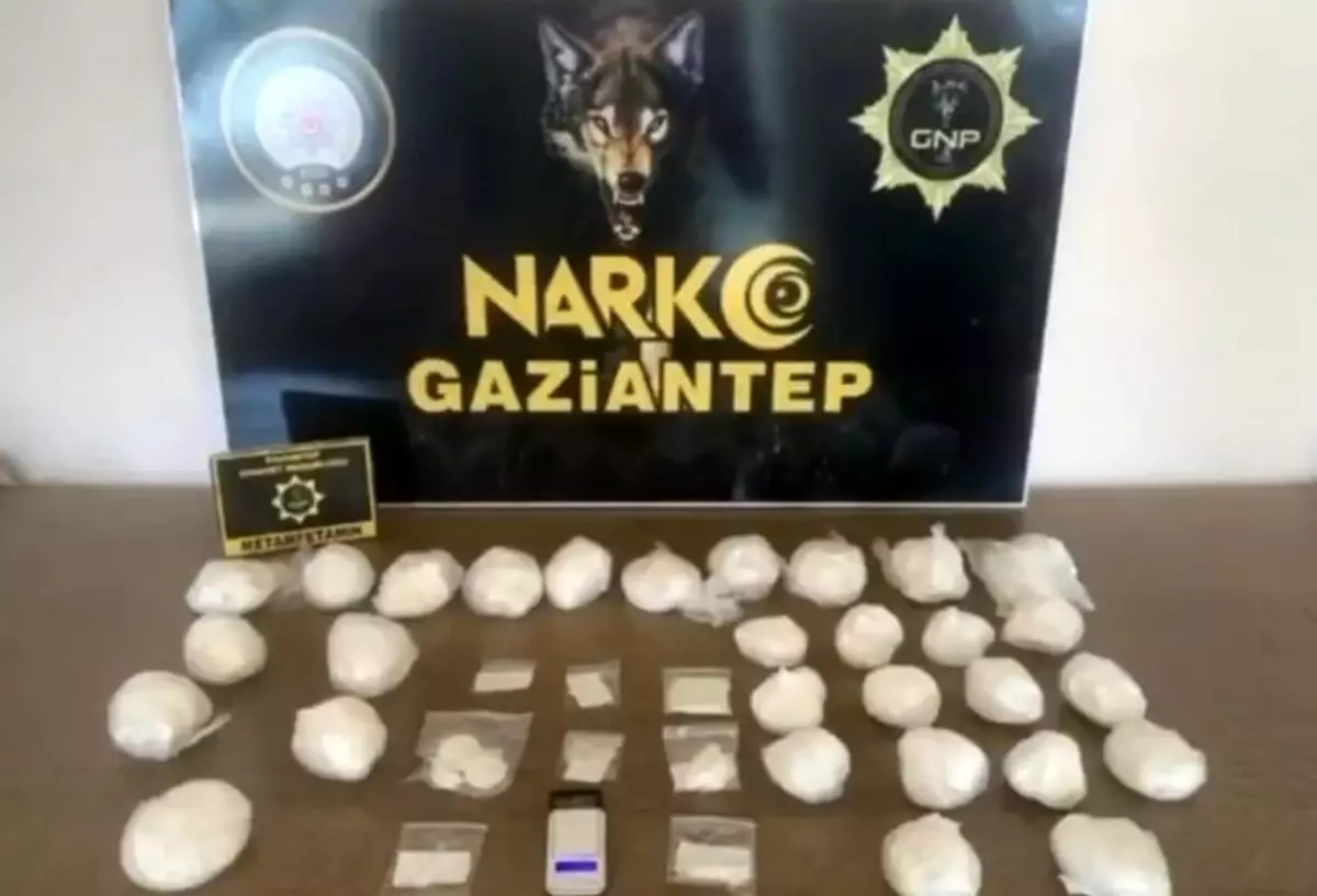 Gaziantep'te Metamfetamin Operasyonu: 2 Kilo 180 Gram Ele Geçirildi