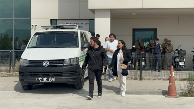 Güllü'nün cenaze programı belli oldu! En yakınının yanına defnedilecek Güllü'nün cenaze programı belli oldu! En yakınının yanına defnedilecek