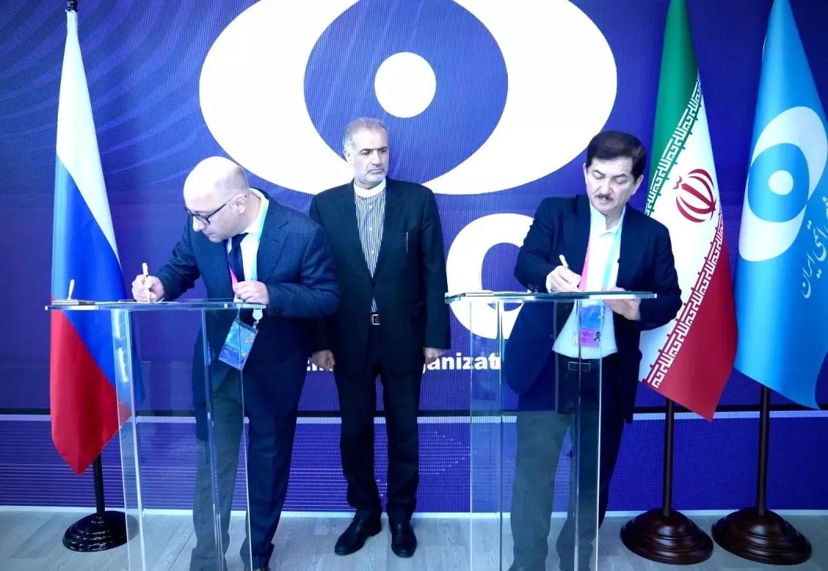 İran ve Rusya Arasında 25 Milyar Dolarlık Nükleer Santral Anlaşması