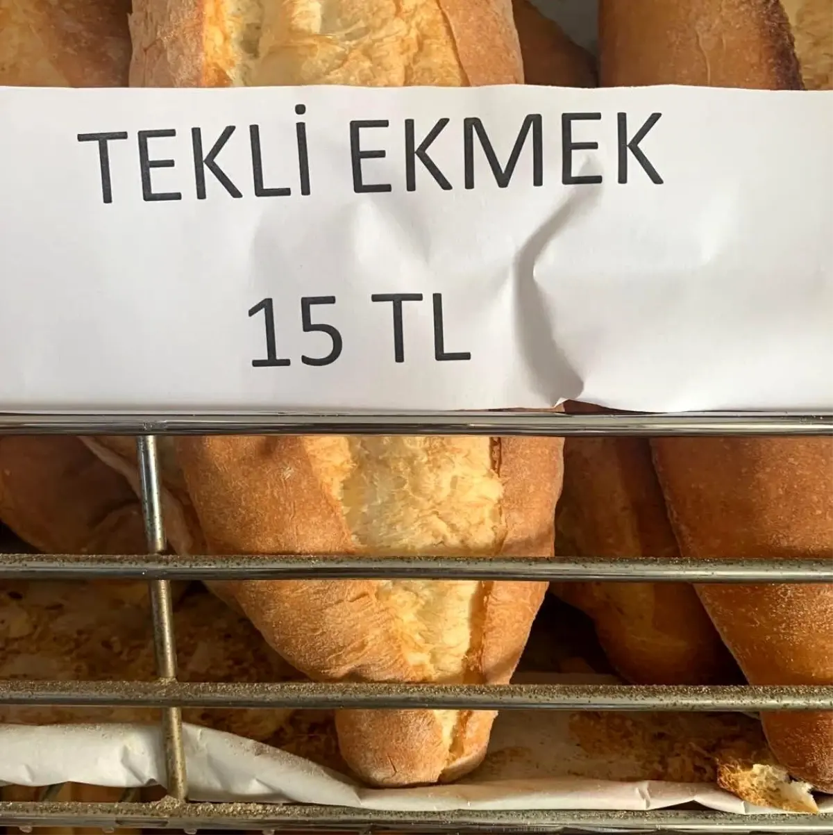 Sarıgöl'de Ekmek ve Simit Fiyatlarına Zam