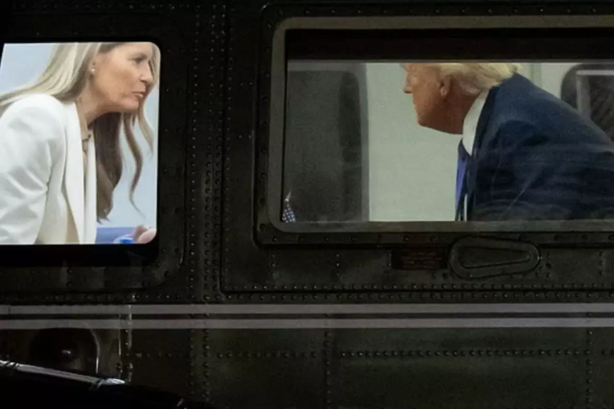 Trump çifti kavga mı etti? Dudak okuyucular gerçeği açıkladı