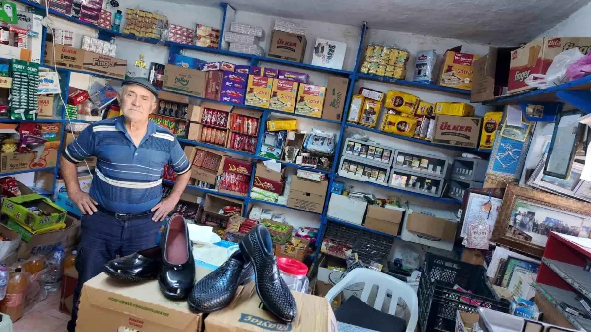 60 Yıllık Tarihi Bakkal Köydeki Tek Seçenek