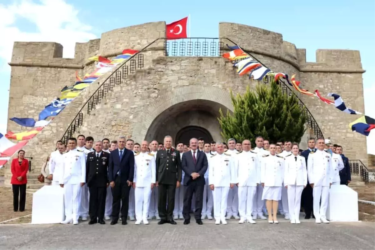 Preveze Deniz Zaferi ve Deniz Kuvvetleri Günü Çanakkale'de Kutlandı