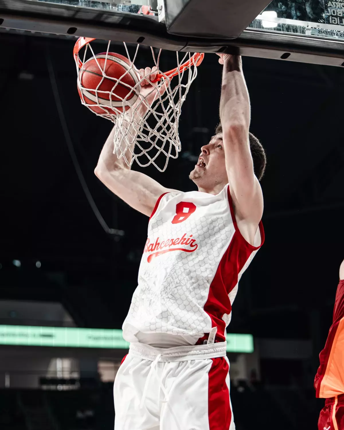 Bahçeşehir Koleji, Galatasaray MCT Technic'i 93-86 Yendi