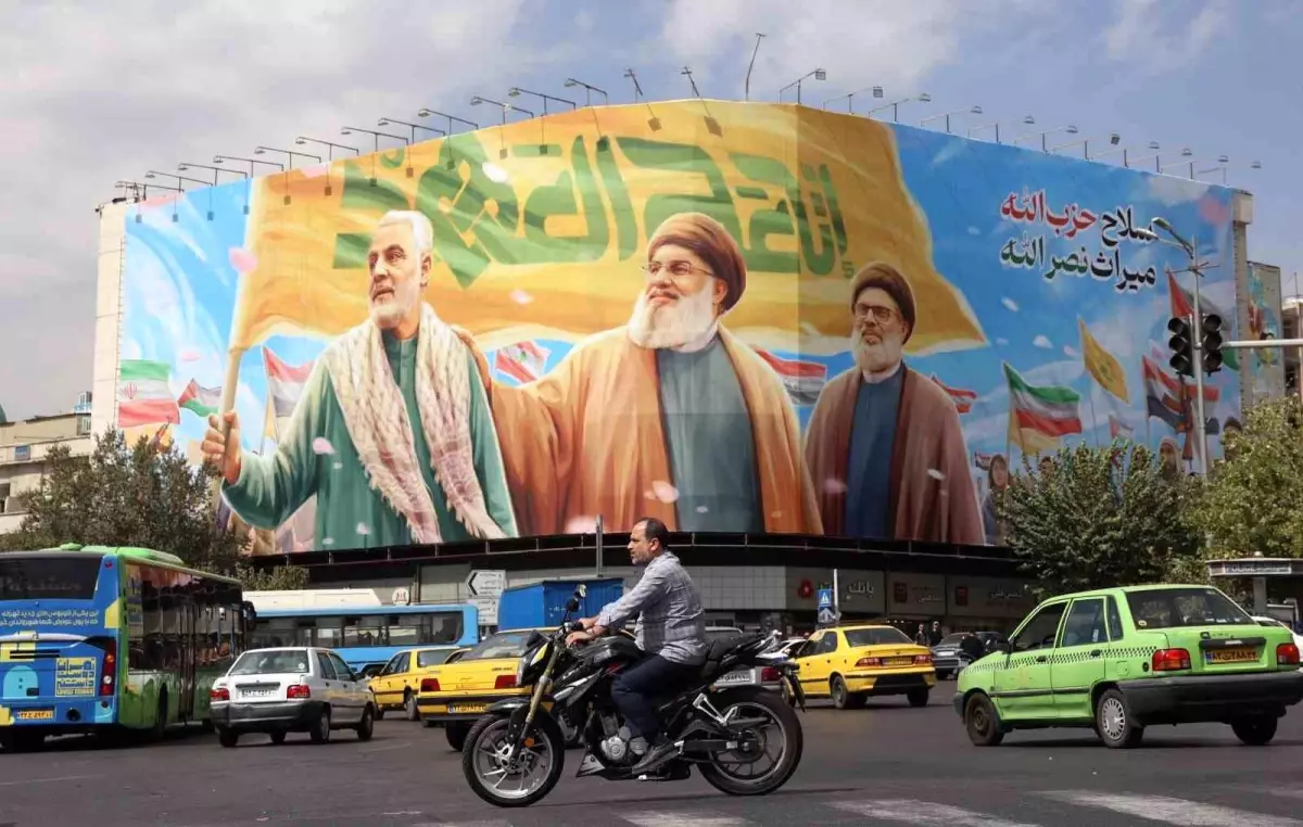 İran, Avrupa Üçlüsü Büyükelçilerini İstişare İçin Tahran'a Çağırdı