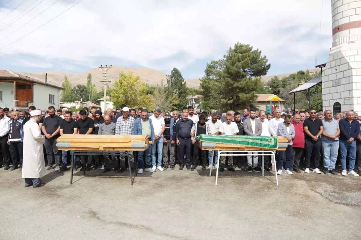 Ereğli'de İkiz Kardeşlerin Ölümüyle Sonuçlanan Trafik Kazası