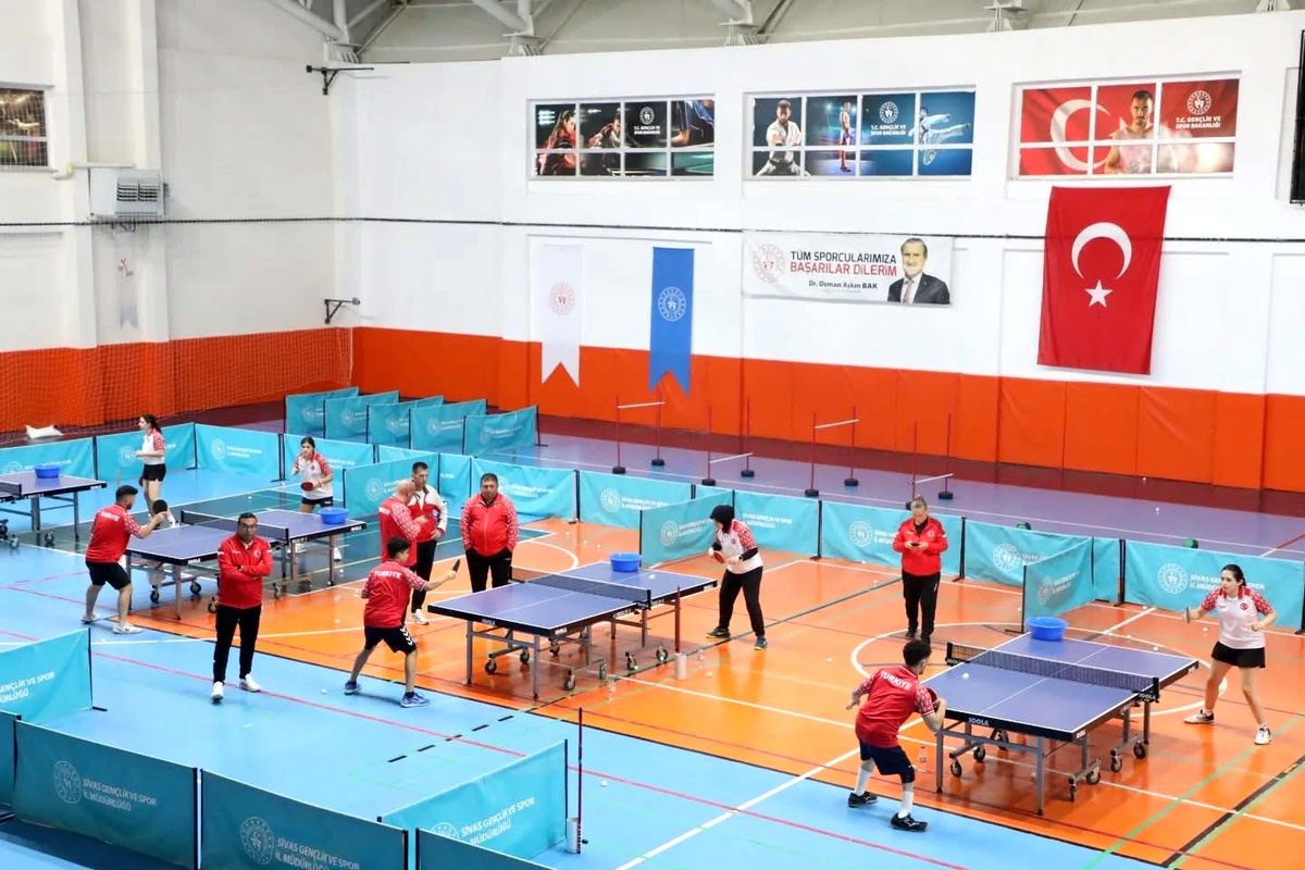 Masa Tenisi Milli Takımı Tokyo 2025 Olimpiyatları Hazırlıklarına Sivas'ta Başladı