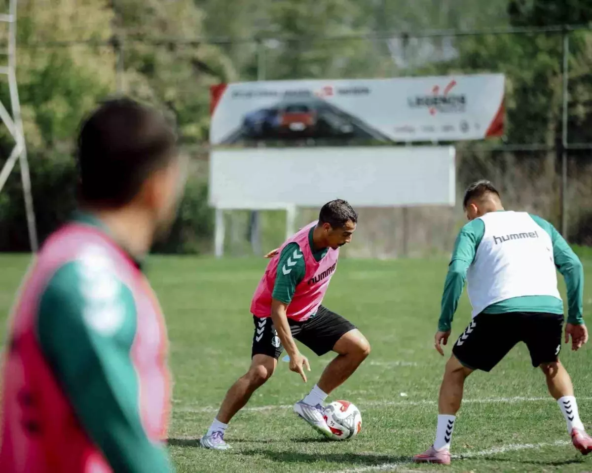 Sakaryaspor, Sivasspor Maçı Hazırlıklarına Devam Ediyor
