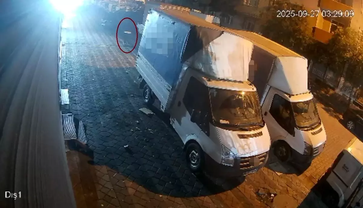 Kardeşinin Aracını Yakan Şüpheliler Kaçtı