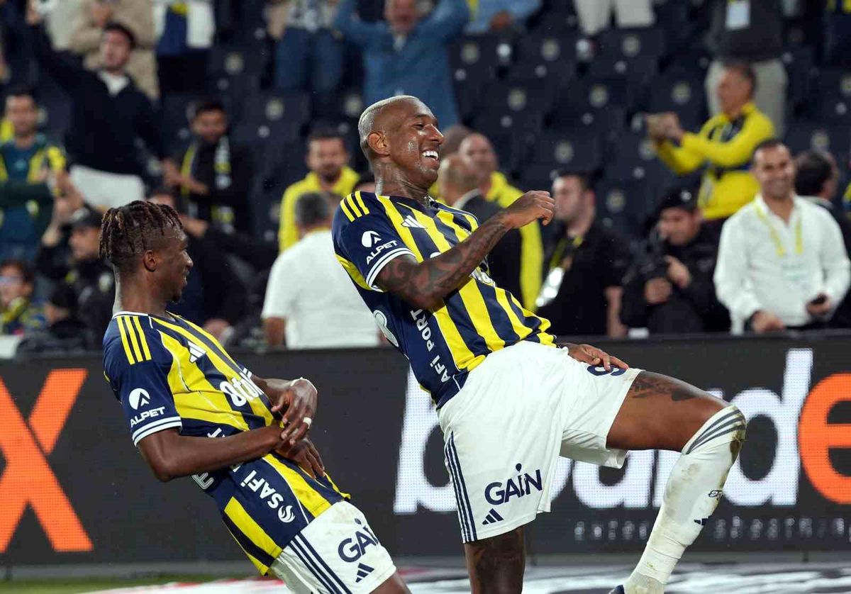 Talisca, Antalyaspor'a karşı gol atarak derin bir nefes aldı