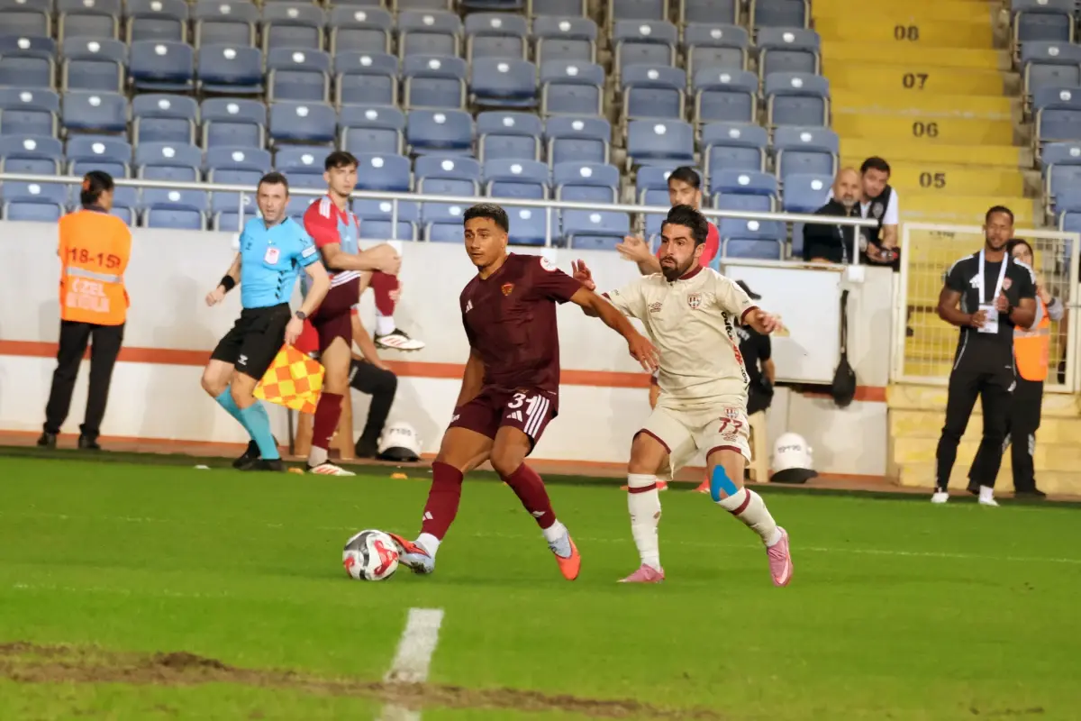 Bandırmaspor, Hatayspor'u 3-0 mağlup etti