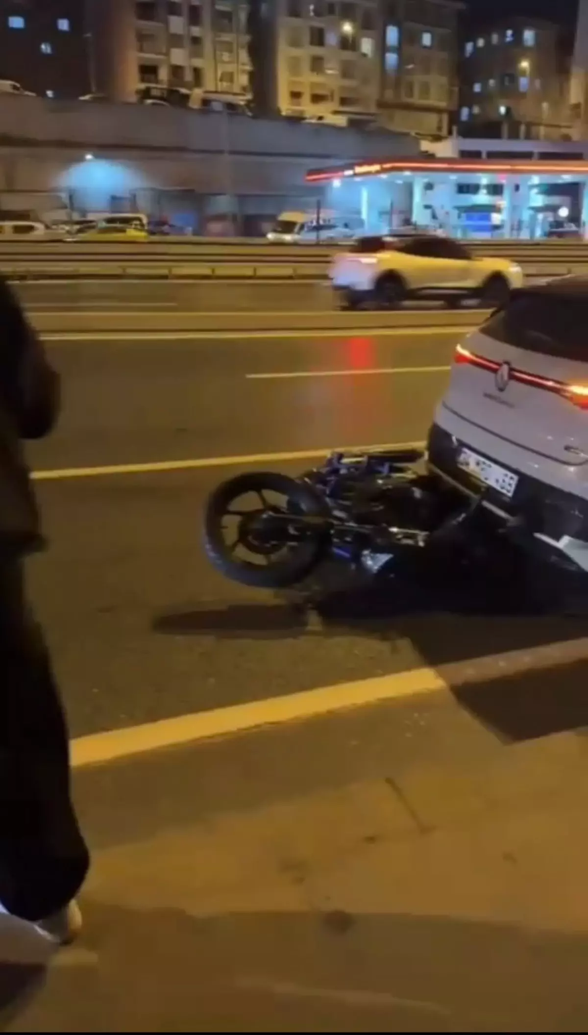 Avcılar'da Motosiklet Kazası: Alkollü Sürücü Olay Yerinden Kaçtı