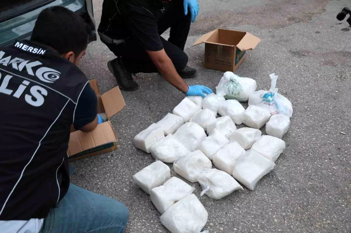Mersin'de Uyuşturucu Operasyonu: 31 Kilo Metamfetamin Ele Geçirildi