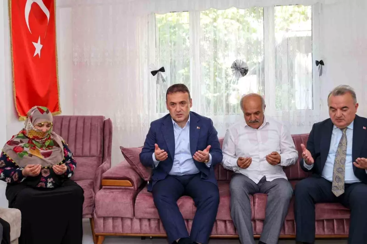 Bilecik Valisi Faik Oktay Sözer Bozüyük'te temaslarda bulundu