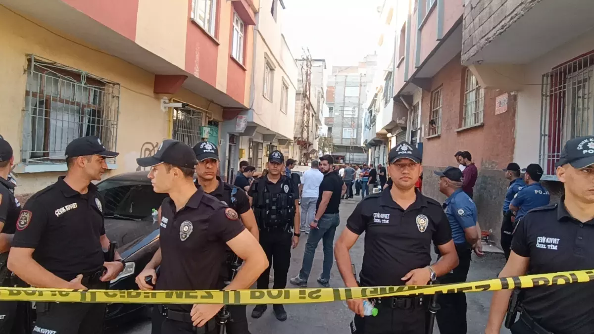 Gaziantep'te Boşanma Aşamasındaki Eşini Öldüren Adam İntihar Etti