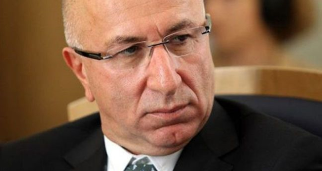 Ciner Grubu sahibi Turgay Ciner kimdir? Turgay Ciner hakkında yakalama kararı mı çıkarıldı, neden çıkarıldı? Ciner Grubu sahibi Turgay Ciner kimdir? Turgay Ciner hakkında yakalama kararı mı çıkarıldı, neden çıkarıldı?