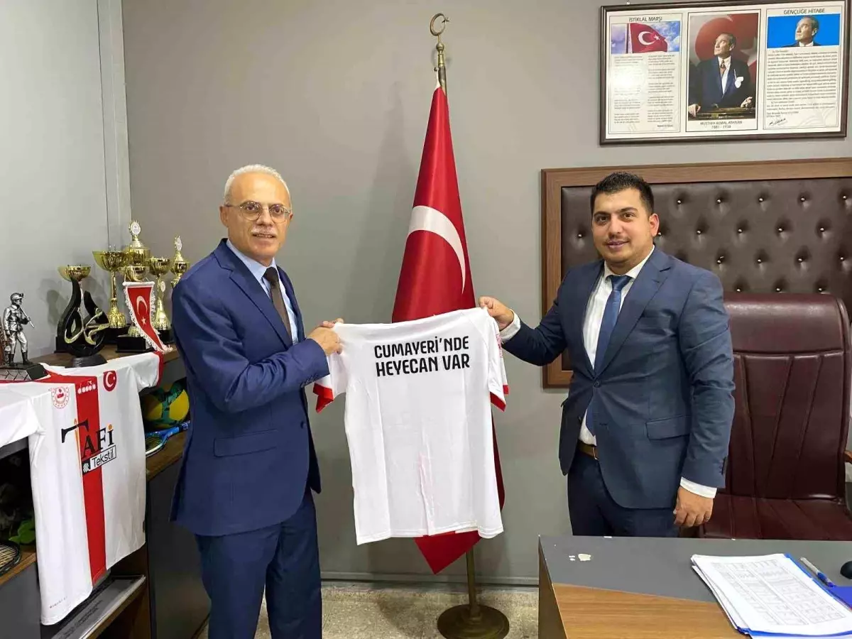 Düzce Gençlik ve Spor İl Müdürü, Cumayeri Spor Tesislerini İnceledi