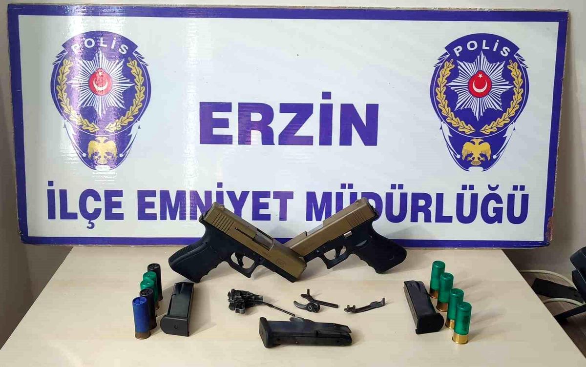 Hatay'da Silah Kaçakçılığı Operasyonunda İki Kişi Tutuklandı