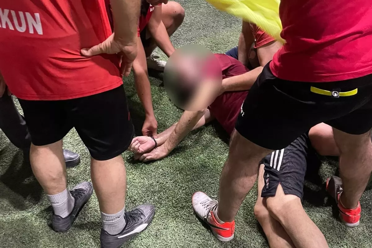 Halı saha maçında kalp krizi geçirip hayatını kaybetti